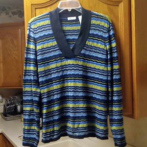 LIZ& CO WOMENS SWEATSHIRT SIZE M